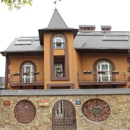 Sadyba Smotrytska Perlyna Kamjanets-Podilskyj Rum bild
