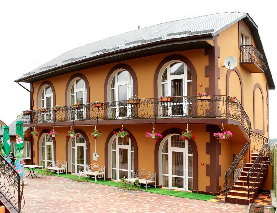 Sadyba Smotrytska Perlyna Kamjanets-Podilskyj Rum bild